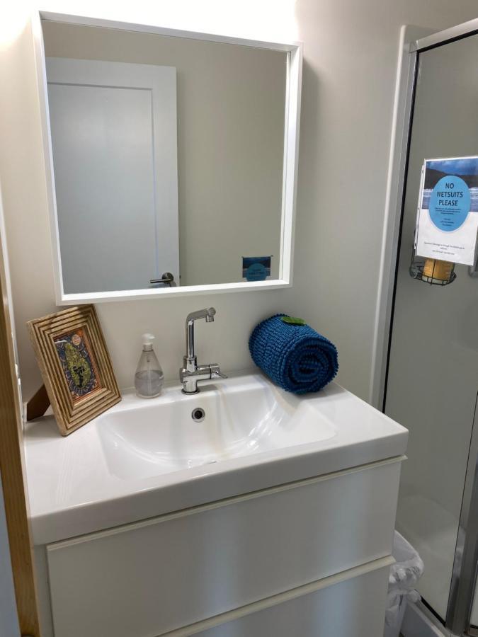 Lucky Creek Guest Suite ユクルーレット エクステリア 写真