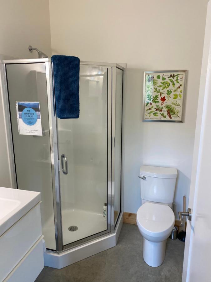 Lucky Creek Guest Suite ユクルーレット エクステリア 写真